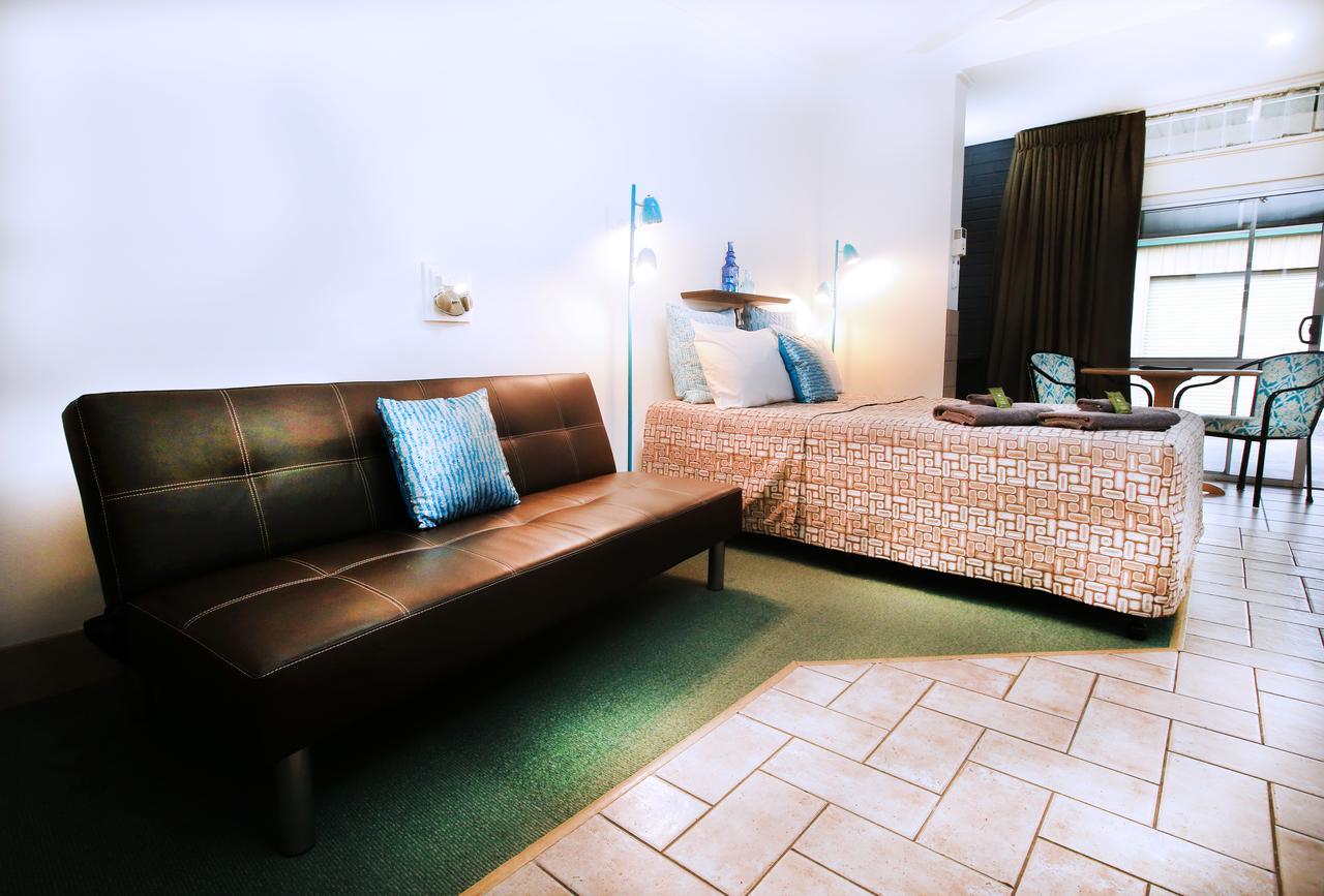 Central Motel Gin Gin Esterno foto
